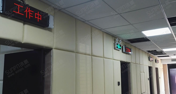 審訊室狀態(tài)LED顯示屏.jpg 審訊室狀態(tài)LED顯示屏.jpg